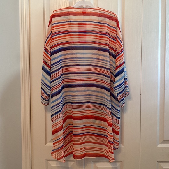 Sunny Leigh Cover Up Size 3X Summer Red, White, and Blue - Picture 4 of 4